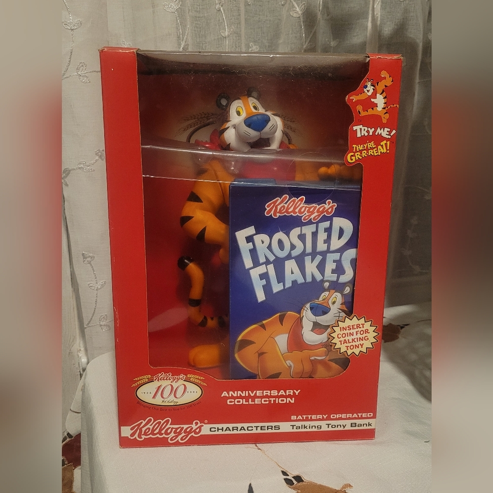 Kellogg's Frosted Flakes 100th Anniversary Tony the Tiger Savings Bank 2006 NIB